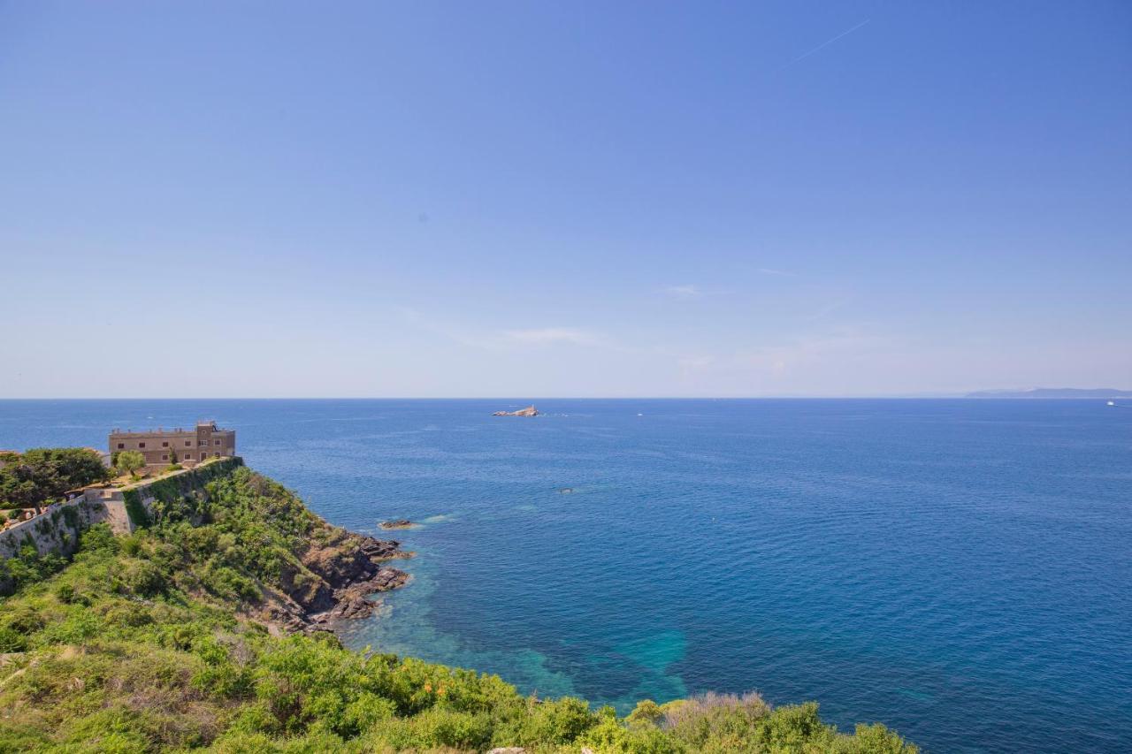 Helloelba Appartamento Il Faro Portoferraio Kültér fotó