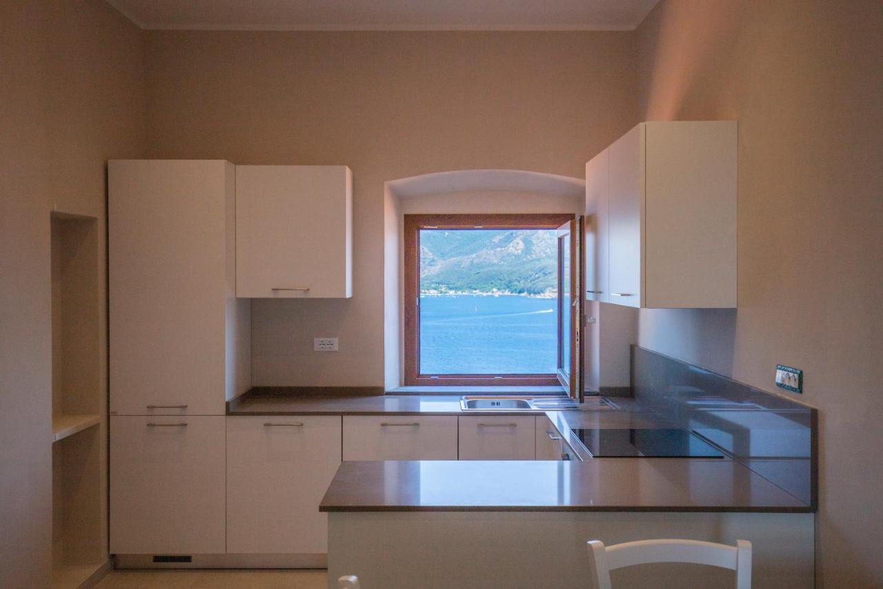 Helloelba Appartamento Il Faro Portoferraio Kültér fotó